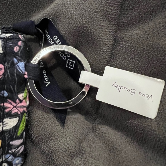 Vera Bradley zip ID case in bloom boom floral retired print, nwt - Picture 2 of 4